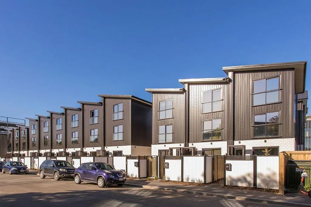 New 2Bdrm 2Brm Hospital Cbd Hagley Park Locationn Apartment Christchurch