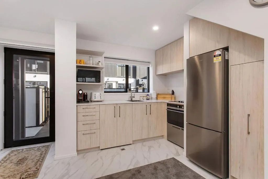 New 2Bdrm 2Brm Hospital Cbd Hagley Park Locationn Apartment Christchurch